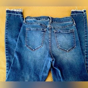 Old Navy RockStar mid rise denim jeans women’s size 2 rock star distressed VTG